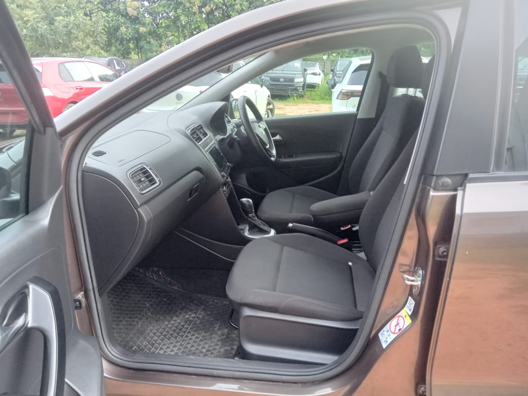 Volkswagen Polo(2020-2022) Highline Plus 1.0l Tsi At